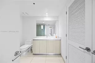 4010 S Ocean Dr, Hollywood, FL 33019 - Photo 33