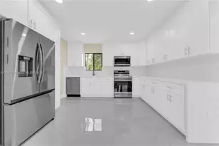 141 NE 122nd St, North Miami, FL 33161 - Photo 9