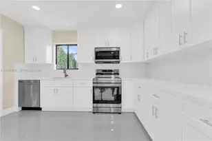 141 NE 122nd St, North Miami, FL 33161 - Photo 13