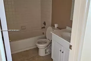 251 SW 132nd Way, Pembroke Pines, FL 33027 - Photo 15