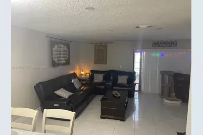 1177 NW 98th Ter #132, Pembroke Pines, FL 33024 - Photo 3