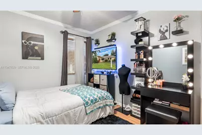 7808 SW 8th Ct, North Lauderdale, FL 33068 - Photo 19