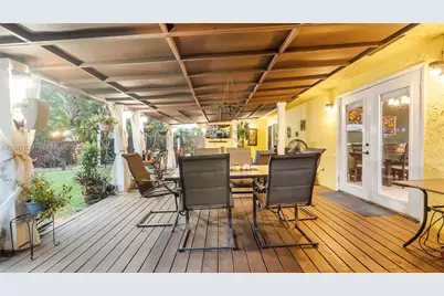 7808 SW 8th Ct, North Lauderdale, FL 33068 - Photo 33