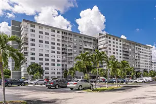 3800 Hillcrest Dr, Hollywood, FL 33021 - Photo 31