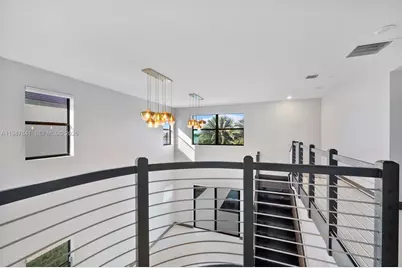 15722 NW 88th Ave, Miami Lakes, FL 33018 - Photo 25