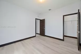 15722 NW 88th Ave, Miami Lakes, FL 33018 - Photo 39