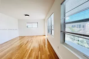 960 Bay Dr, Miami Beach, FL 33141 - Photo 3