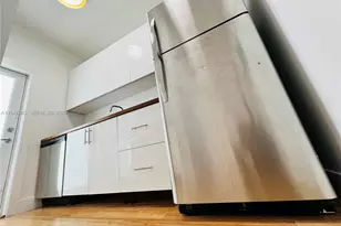 960 Bay Dr, Miami Beach, FL 33141 - Photo 7