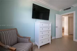 [Address not provided], Hollywood, FL 33019 - Photo 31