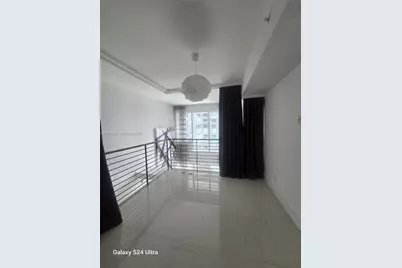 60 SW 13th St #2822, Miami, FL 33130 - Photo 3