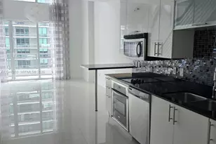 60 SW 13th St, Miami, FL 33130 - Photo 9