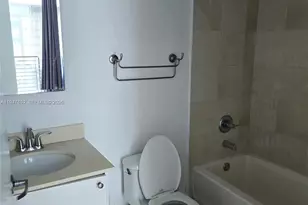 60 SW 13th St, Miami, FL 33130 - Photo 5