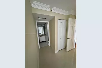 540 Brickell Key Dr #705, Miami, FL 33131 - Photo 29