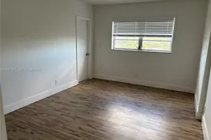 1701 Washington St, Hollywood, FL 33020 - Photo 15