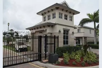 2004 Marsh Harbor Dr, Riviera Beach, FL 33404 - Photo 3