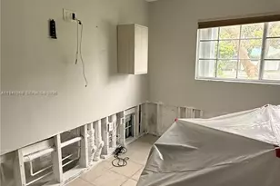 811 SE 4th Ave, Dania Beach, FL 33004 - Photo 29