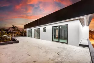 9833 N Miami Ave, Miami Shores, FL 33150 - Photo 21