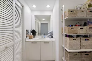 951 Brickell Ave, Miami, FL 33131 - Photo 5