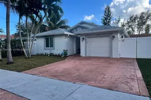 747 SW 6th St, Hallandale Beach, FL 33009 - Photo 5