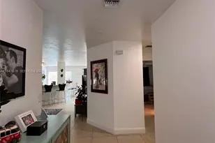 747 SW 6th St, Hallandale Beach, FL 33009 - Photo 7