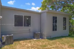 1051 NW 63rd St, Miami, FL 33150 - Photo 29