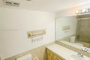 22605 SW 66th Ave, Boca Raton, FL 33428 - Photo 9