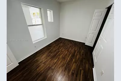 946 Bay Dr #2, Miami Beach, FL 33141 - Photo 17