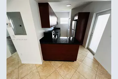 946 Bay Dr #2, Miami Beach, FL 33141 - Photo 7