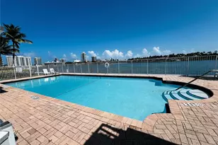 946 Bay Dr, Miami Beach, FL 33141 - Photo 3