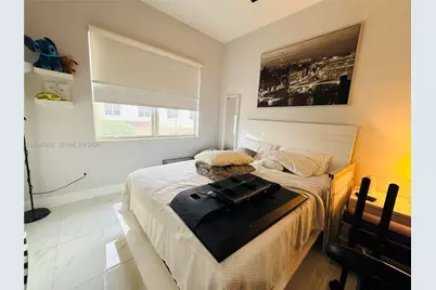 12407 NW 18th Ct, Pembroke Pines, FL 33028 - Photo 17