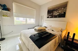 12407 NW 18th Ct, Pembroke Pines, FL 33028 - Photo 17