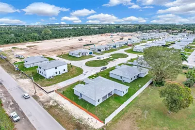 27210 SW 159th Path, Miami, FL 33031 - Photo 37