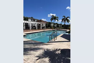 9640 NW 2nd St #5-306, Pembroke Pines, FL 33024 - Photo 23