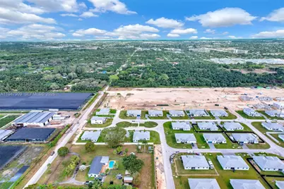 27254 SW 159th Path, Miami, FL 33031 - Photo 9