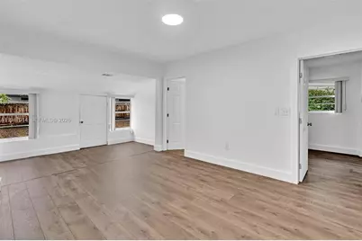 2636 SW 29th Ct, Miami, FL 33133 - Photo 9