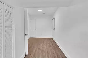 2636 SW 29th Ct, Miami, FL 33133 - Photo 7