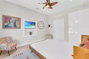 760 NE 115th St, Biscayne Park, FL 33161 - Photo 19