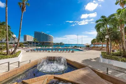 801 Brickell Bay Dr #764, Miami, FL 33131 - Photo 1