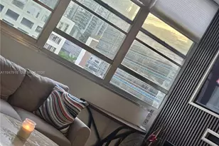 801 Brickell Bay Dr, Miami, FL 33131 - Photo 15