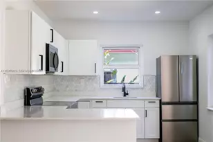 311 NE 90th St, El Portal, FL 33138 - Photo 7