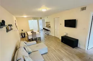 1190 Coral Club Dr, Coral Springs, FL 33071 - Photo 5