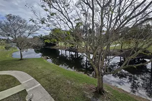 12840 Vista Isles Dr, Sunrise, FL 33325 - Photo 5