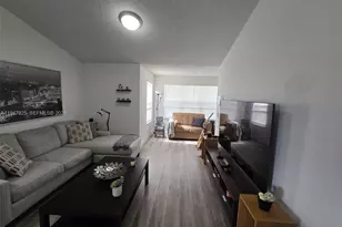 12840 Vista Isles Dr, Sunrise, FL 33325 - Photo 7