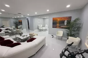 380 W 41st St, Hialeah, FL 33012 - Photo 5