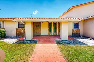 2420 NW 132nd St, Miami, FL 33167 - Photo 5
