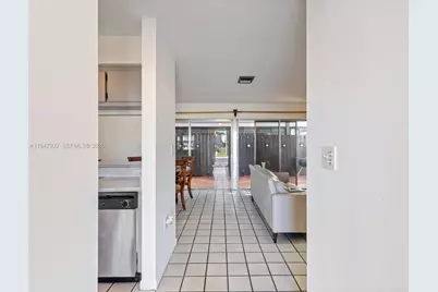 9066 SW 147th Ct, Miami, FL 33196 - Photo 5