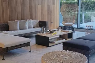 68 SE 6th St, Miami, FL 33131 - Photo 9