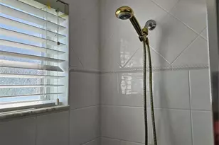 7715 Southampton Terrace, Tamarac, FL 33321 - Photo 29