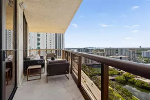 16275 Collins Ave, Sunny Isles Beach, FL 33160 - Photo 17