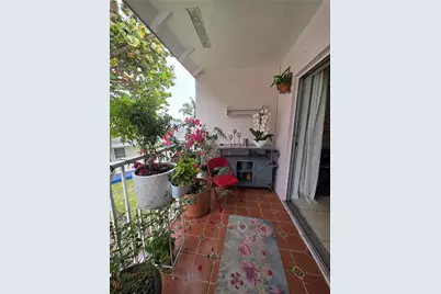 7424 SW 82nd St #D215, Miami, FL 33143 - Photo 5